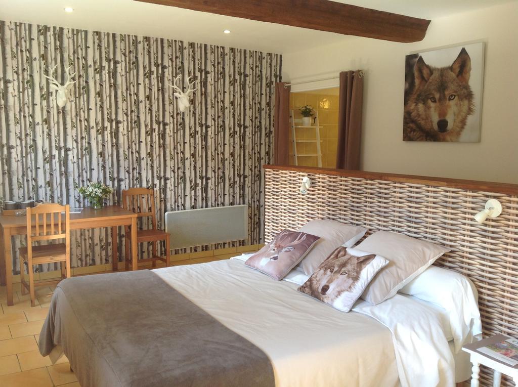 La Fresnee Chambres D'Hotes Mosles Ruang foto