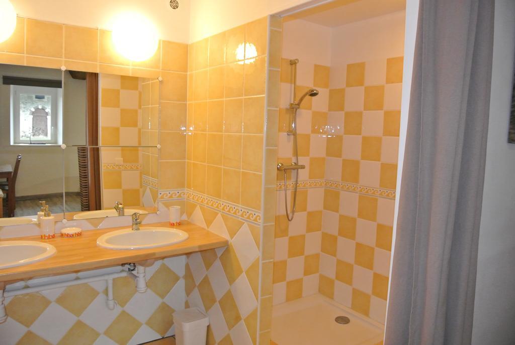 La Fresnee Chambres D'Hotes Mosles Bagian luar foto
