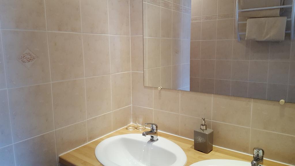 La Fresnee Chambres D'Hotes Mosles Bagian luar foto